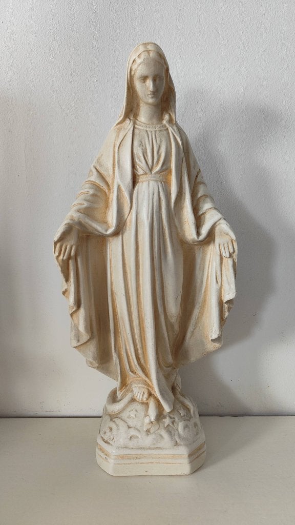 Statue de Marie des Grâces, Enlèvement ou Envoi