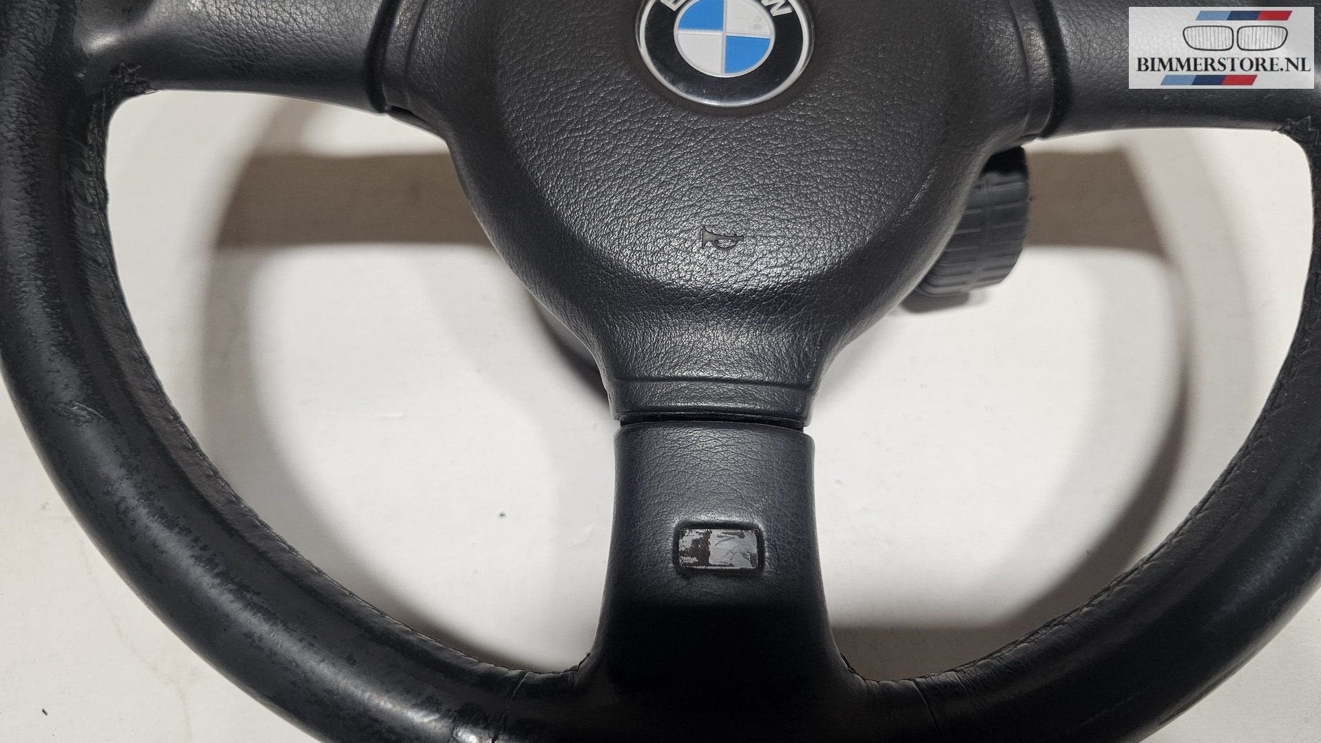 Volant sport M Tech 1 en cuir, 380 mm, BMW Série 3 E30 32331, -, Origine de la pièce connue, Utilisé, -