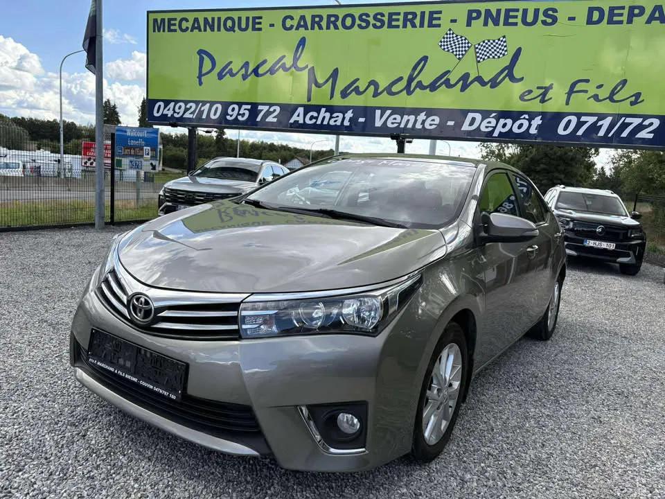 Toyota Corolla (bj 2014), Auto's, Euro 5, Stof, Gebruikt, Zwart