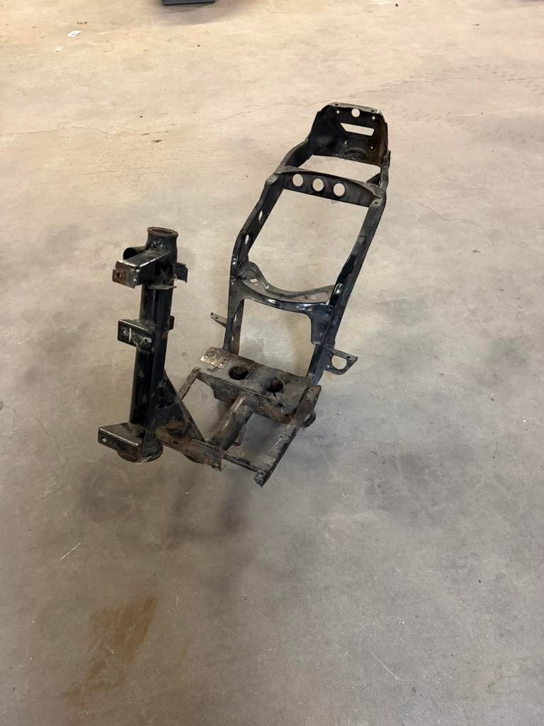 Piaggio zip frame, Enlèvement, Cadre, Piaggio