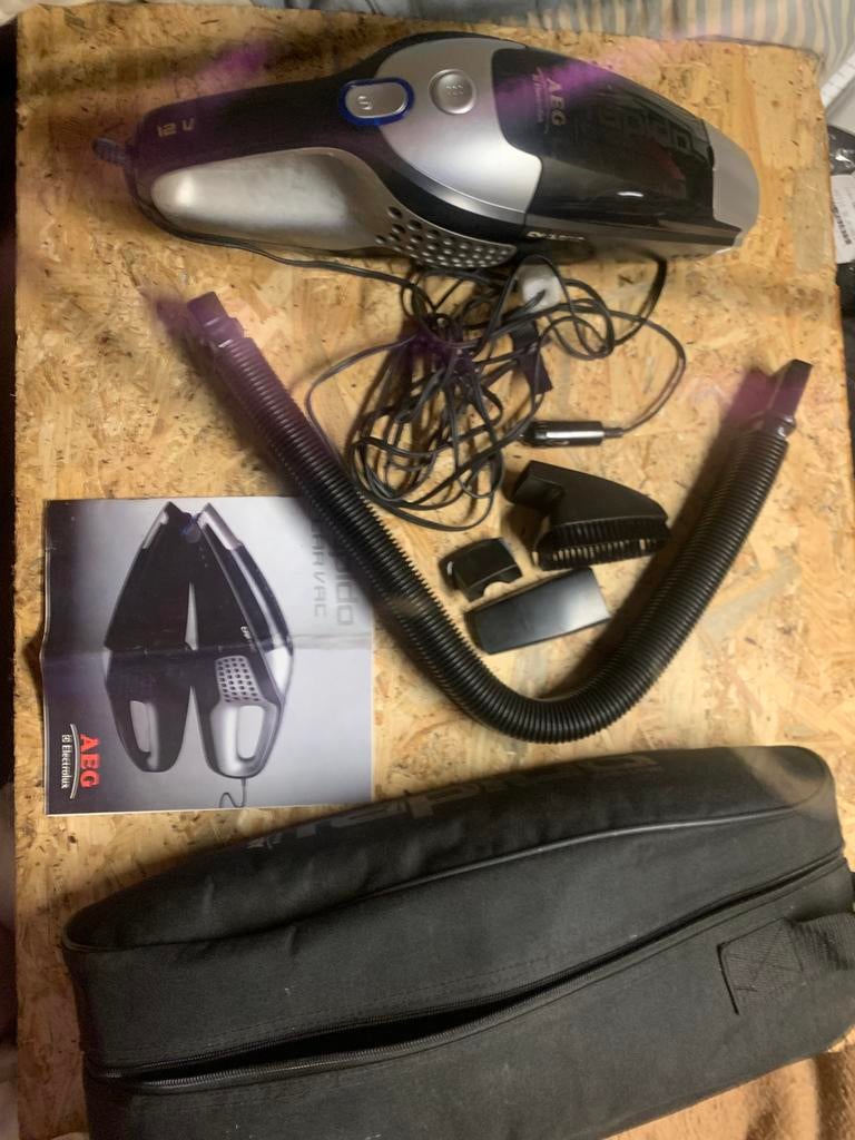 Aspirateur voiture AEG 12 volts, Enlèvement ou Envoi