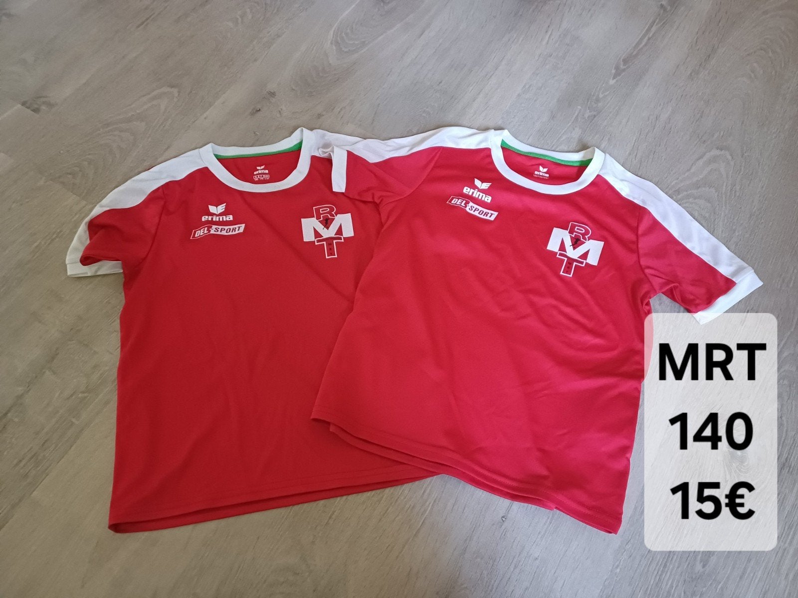2 tshirts MRT, Kinderen en Baby's, Ophalen of Verzenden, Zo goed als nieuw, Jongen of Meisje, Sport- of Zwemkleding
