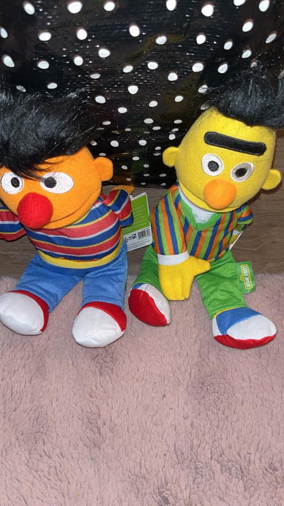 bert en ernie knuffel, Ophalen of Verzenden, Zo goed als nieuw