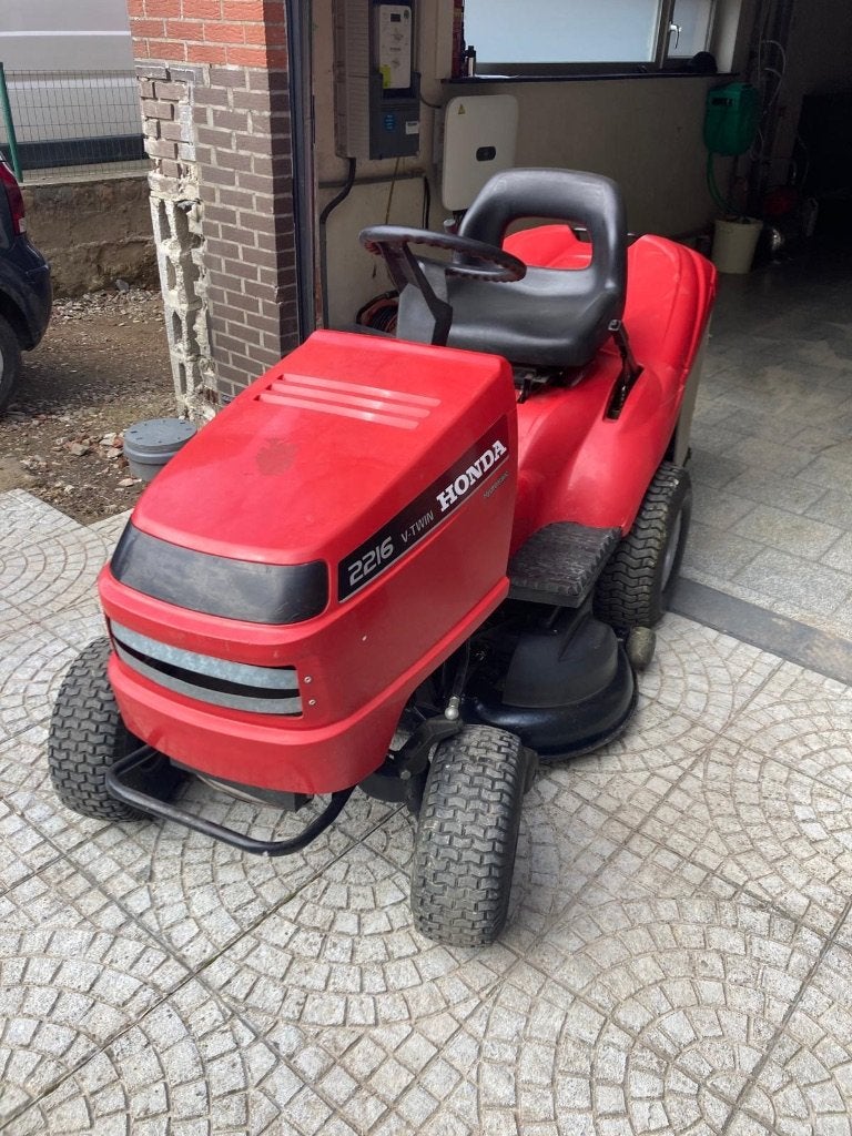 Goed onderhouden zitmaaier, Ophalen, Honda, Gebruikt, 90 tot 120 cm