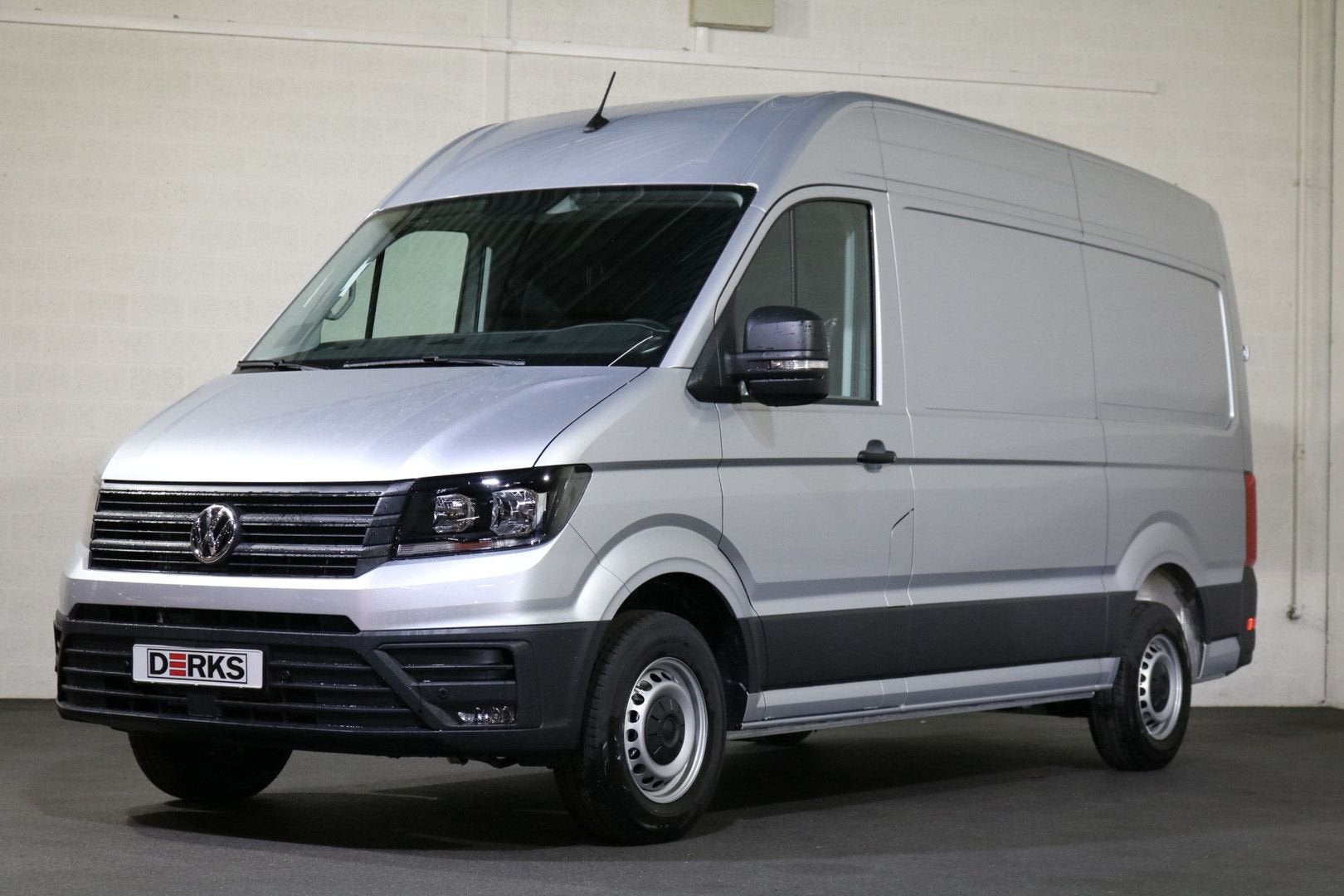 Volkswagen Crafter 2.0 TDI 140pk L3 H3 Automaat Airco Naviga, Autos, Camionnettes & Utilitaires, Electronic Stability Program (ESP)