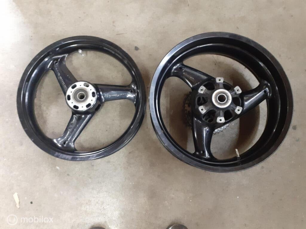 Achterwiel voorwiel wielen velgen 5.5j Monster 1000 S4  ST, Motoren, Gebruikt, Factorystore.service@ducati.com, Ophalen of Verzenden
