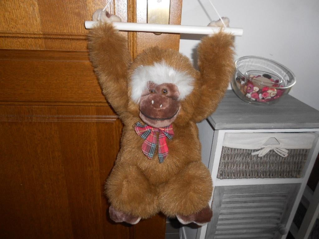 singe en peluche de Nicky Toy, Enfants & Bébés, Jouets | Peluches, Brun, Autres marques, Moyen (20 à 80 cm), Utilisé
