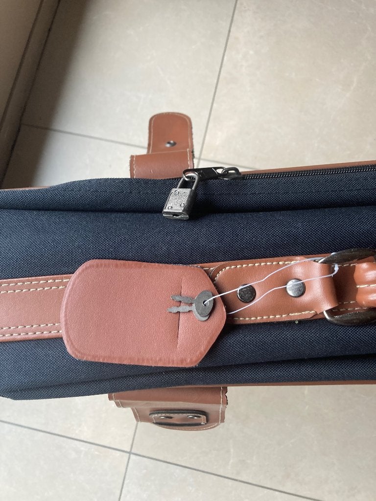 Reiskoffer, Enlèvement ou Envoi, 70 cm ou plus, Moins de 35 cm, Comme neuf