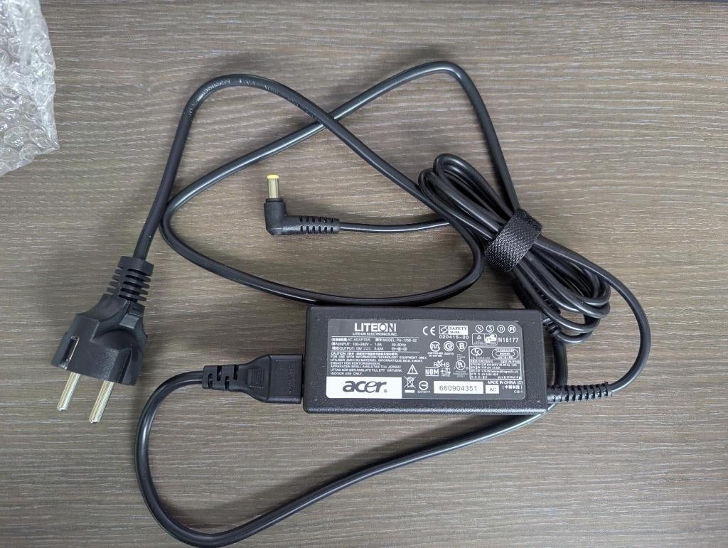 Originele 19 V 3.42A 65 W AC Adapter Voeding, Ophalen, Nieuw