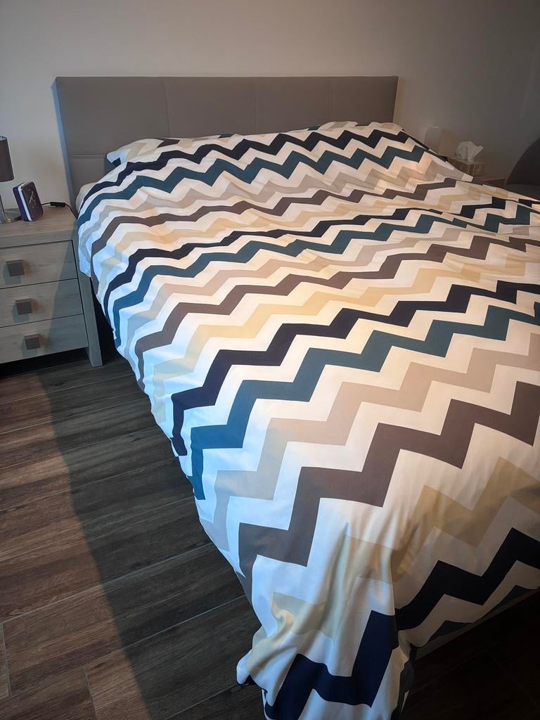 Elektrisch bed met tempur matrassen, Maison & Meubles, Chambre à coucher | Lits boxsprings, Comme neuf, Enlèvement