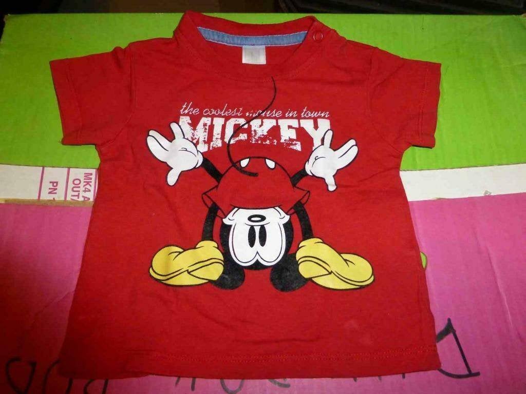 rode t-shirt met Mickey op maat 74, Kinderen en Baby's, Gebruikt, C&A, Ophalen of Verzenden, Jongetje
