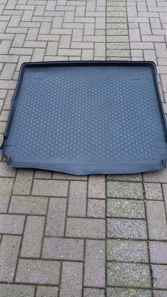 Koffermat in rubber voor Audi A4, Ophalen, Gebruikt, Kunststof