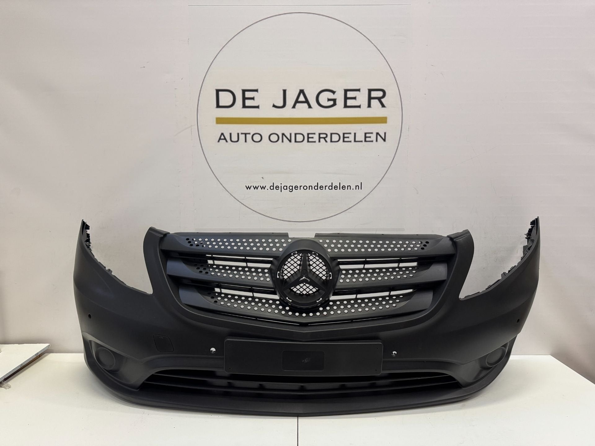 PARE-CHOC AVANT MERCEDES W447 VITO A4478859725 2014-, Autos : Pièces & Accessoires, Mercedes-Benz AG, Pare-chocs, Mercedes-Benz