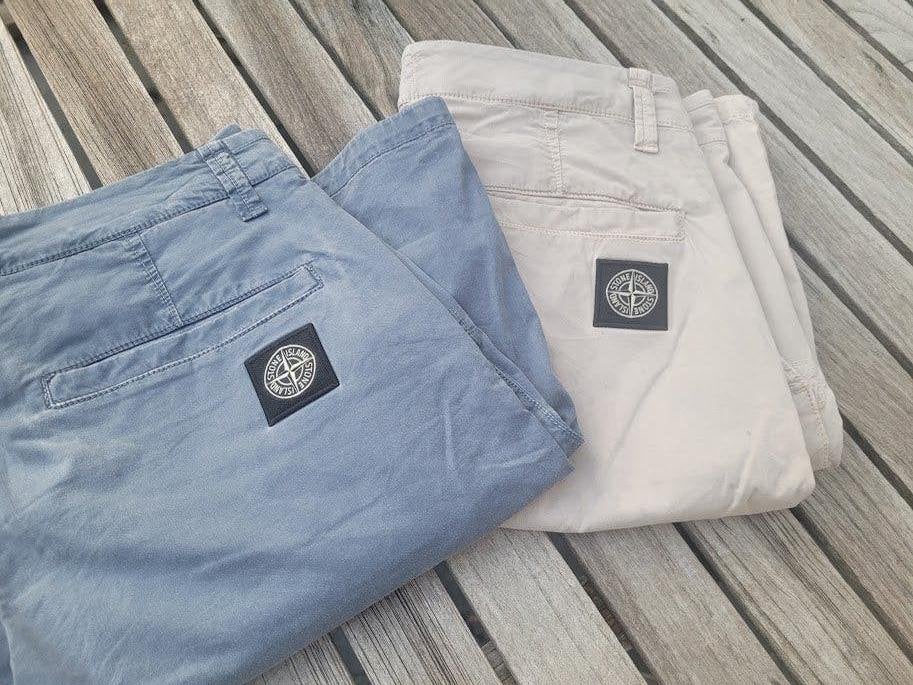 broek 14 j short Stone island, Broek, Ophalen of Verzenden, Zo goed als nieuw, Stone Island