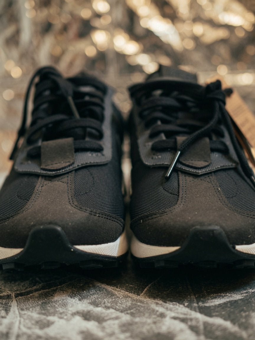 Nike Air Max Pre-Day Antraciet-zwart maat 38,5 Unisex sneake, Zwart, Nieuw, Ophalen of Verzenden, Sneakers