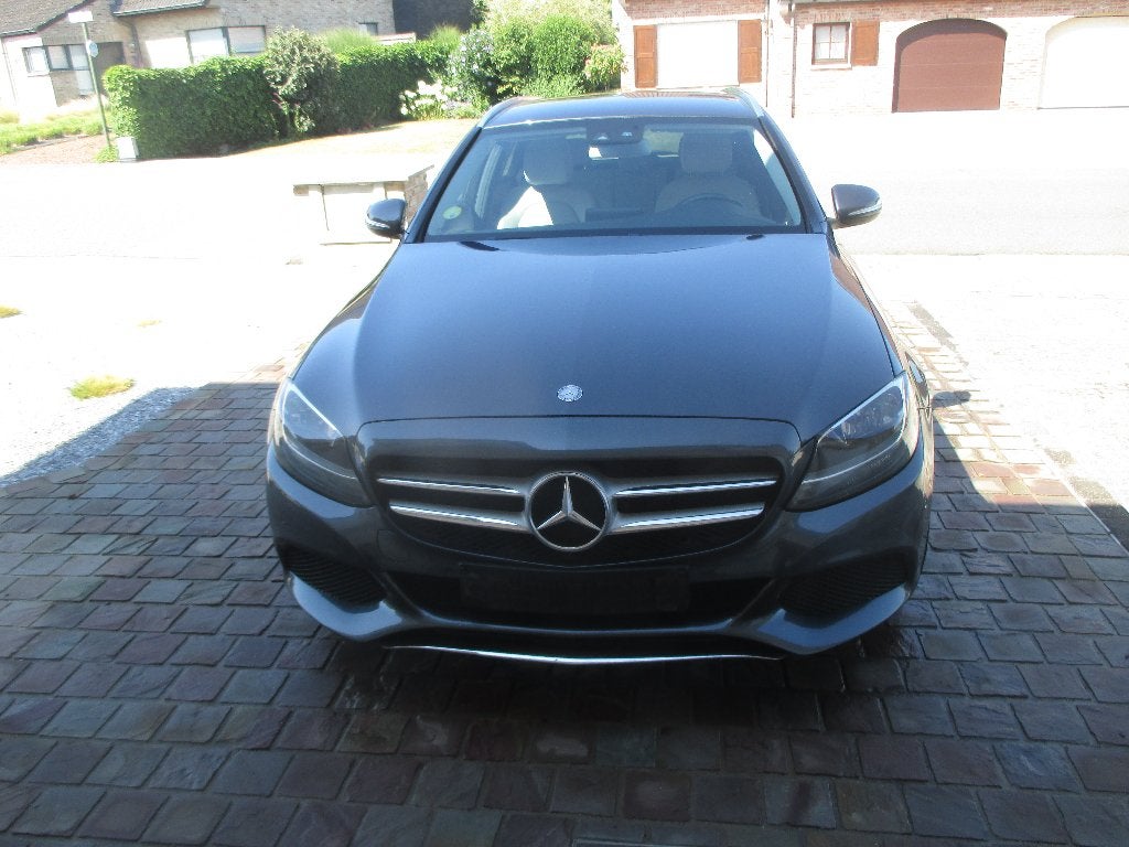 MERCEDES 220 CDI, Auto's, Achterwielaandrijving, 1800 kg, 4 cilinders, Bedrijf
