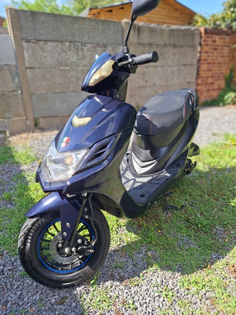 Gts klasse A, Fietsen en Brommers, Scooters | Overige merken, Ophalen, Klasse A (25 km/u), 49 cc, Zo goed als nieuw