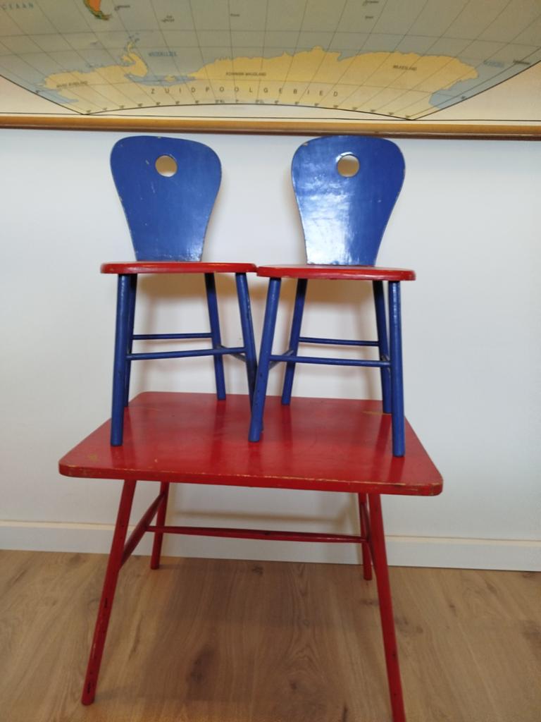 Tafel met twee stoeltjes, Kinderen en Baby's, Kinderstoelen, Ophalen