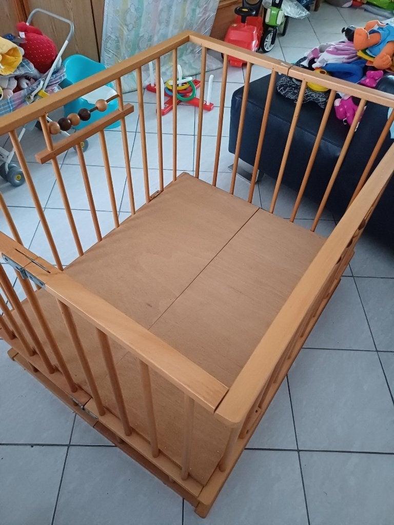 lit de parc pliable pour enfants (voir photo 2) avec tapis, Enfants & Bébés, Enlèvement ou Envoi, Utilisé, Carré