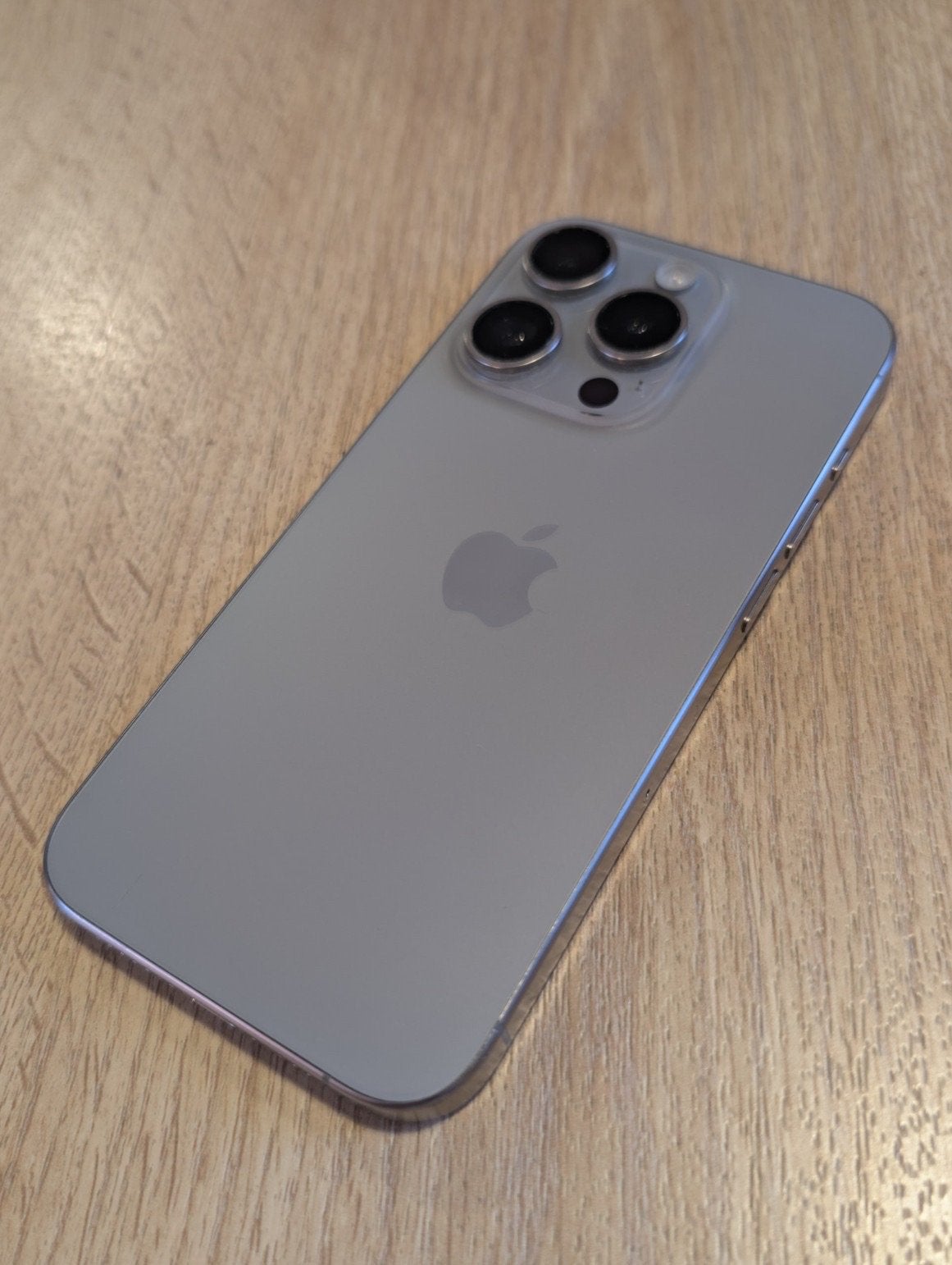 Iphone 15 Pro 256GB, Telecommunicatie, Mobiele telefoons | Apple iPhone, 88 %, Zo goed als nieuw, Grijs, IPhone 15 Pro