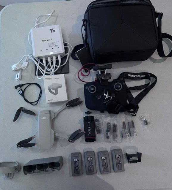 Drone DJI Mini 2, TV, Hi-fi & Vidéo, Drones, Utilisé, Drone avec caméra, Qualité supérieure, DJI, 250 à 900 g, Plus de 45 minutes