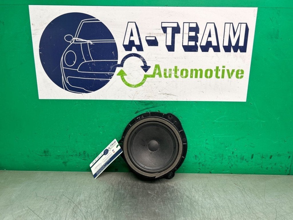HAUT PARLEUR / ENCEINTE Audi Q5 (FYB / FYG) (|80A035411|), Auto-Union-Straße  1,
85057  Ingolstadt, DE, Info@audi.de, Audi, Utilisé