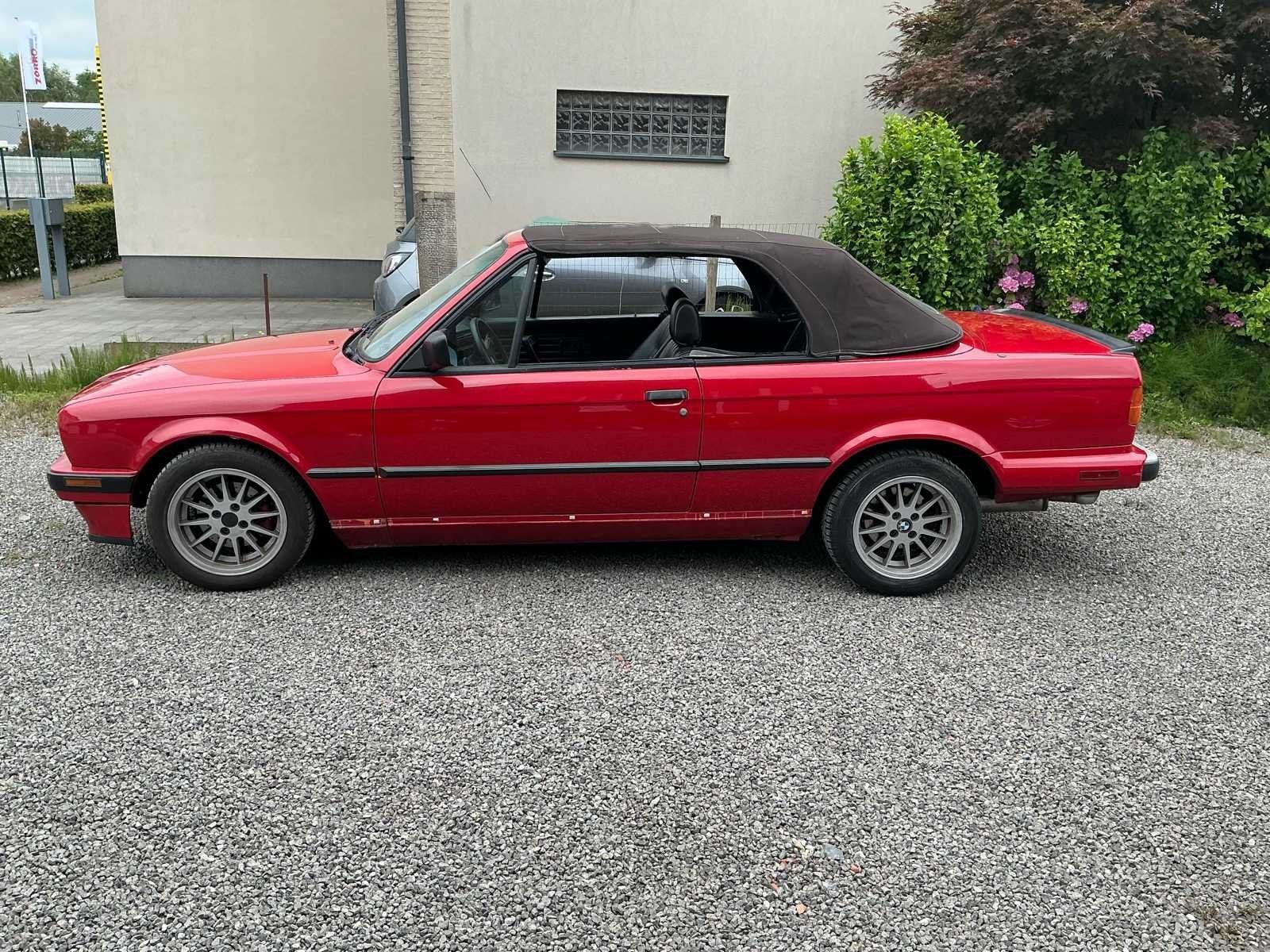 BMX 325i Cabriolet Oldtimer, Auto's, Oldtimers, Overige merken, Bedrijf, Handgeschakeld, Overige carrosserie