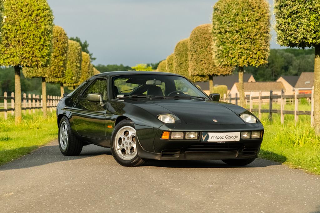 Porsche 928S - 1984 Oak Green Metallic, Auto's, Porsche, Bedrijf, Te koop, Benzine, Coupé, 2 deurs, Handgeschakeld, Groen, Zwart