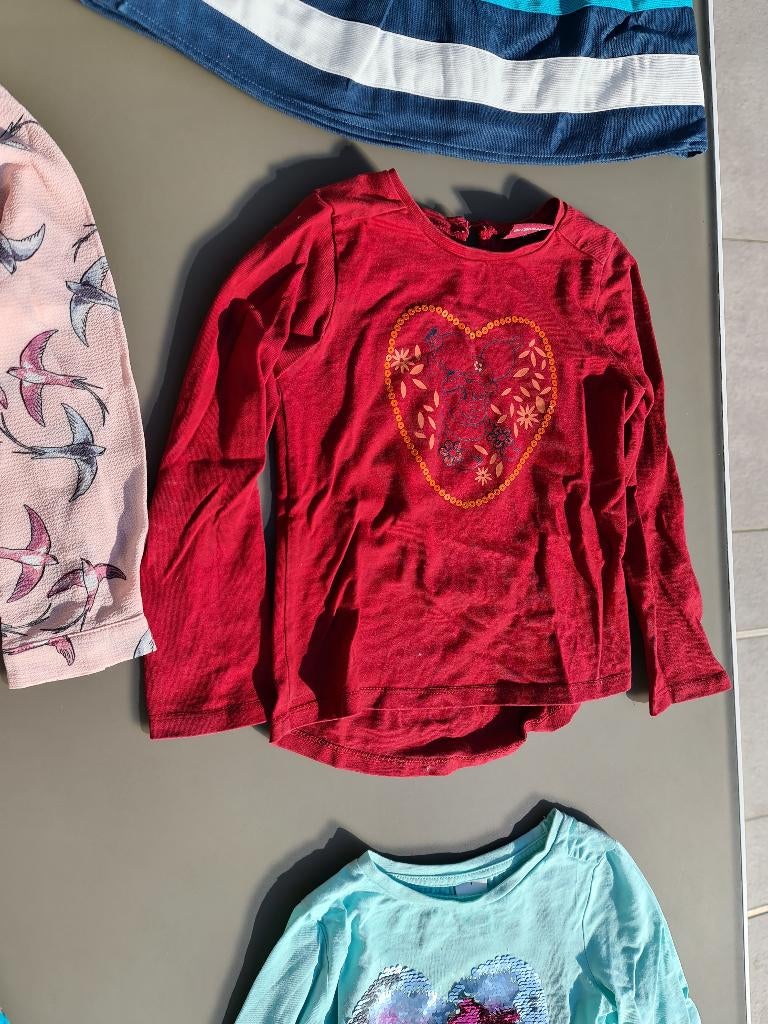 T-shirt PLOP 110, Kinderen en Baby's, Kinderkleding | Maat 110, Ophalen, Zo goed als nieuw