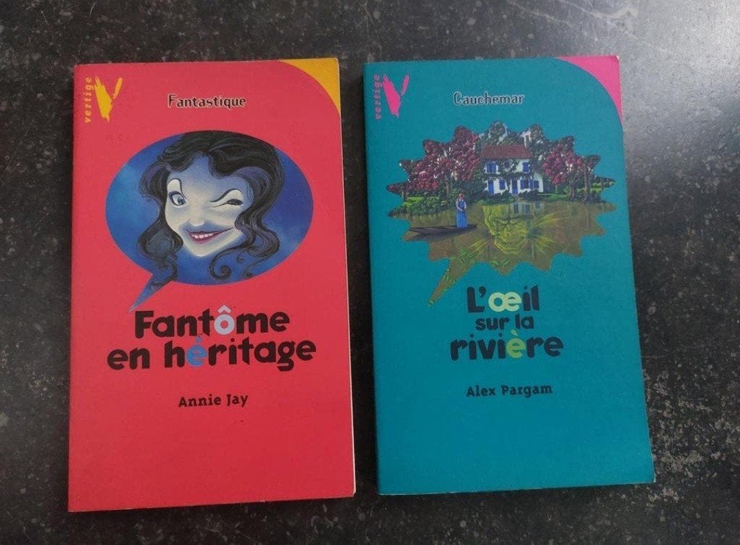 2 livres collection Vertige, Enlèvement
