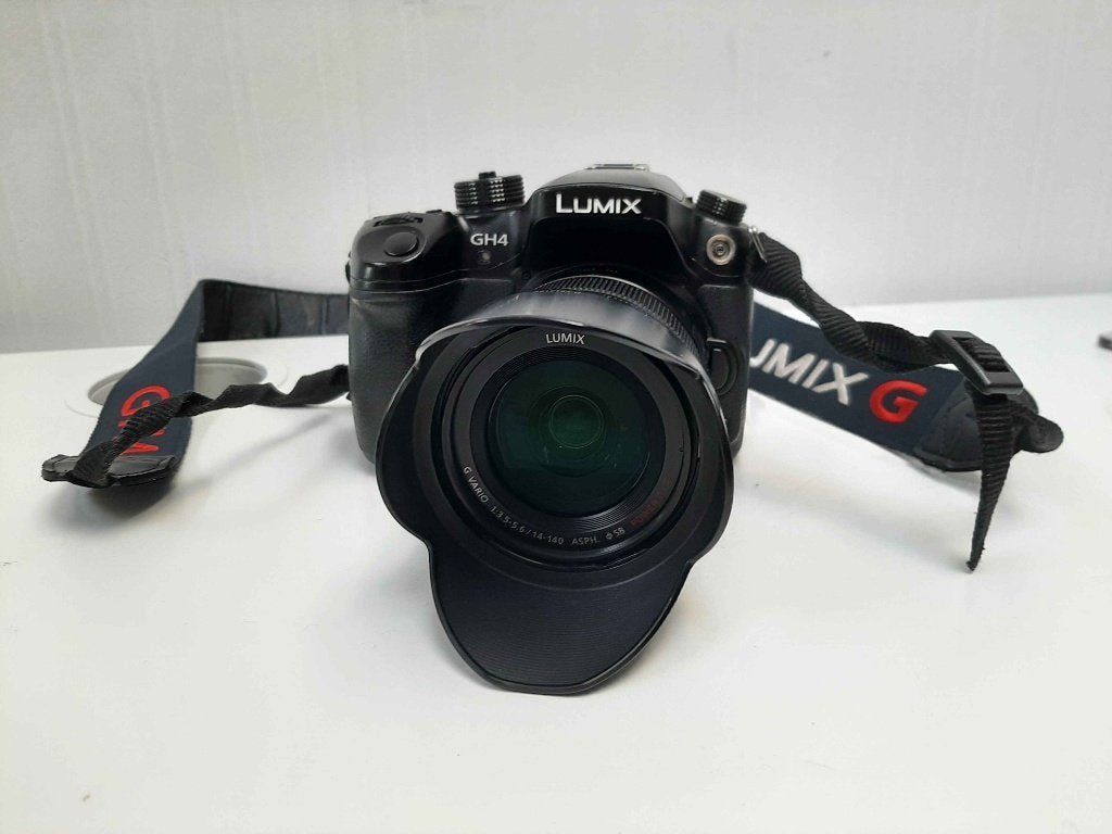 Panasonic Lumix DMC-GH4  + Lumix G 14-140mm II, Gebruikt, 16 megapixels, Ophalen of Verzenden, Bodydop