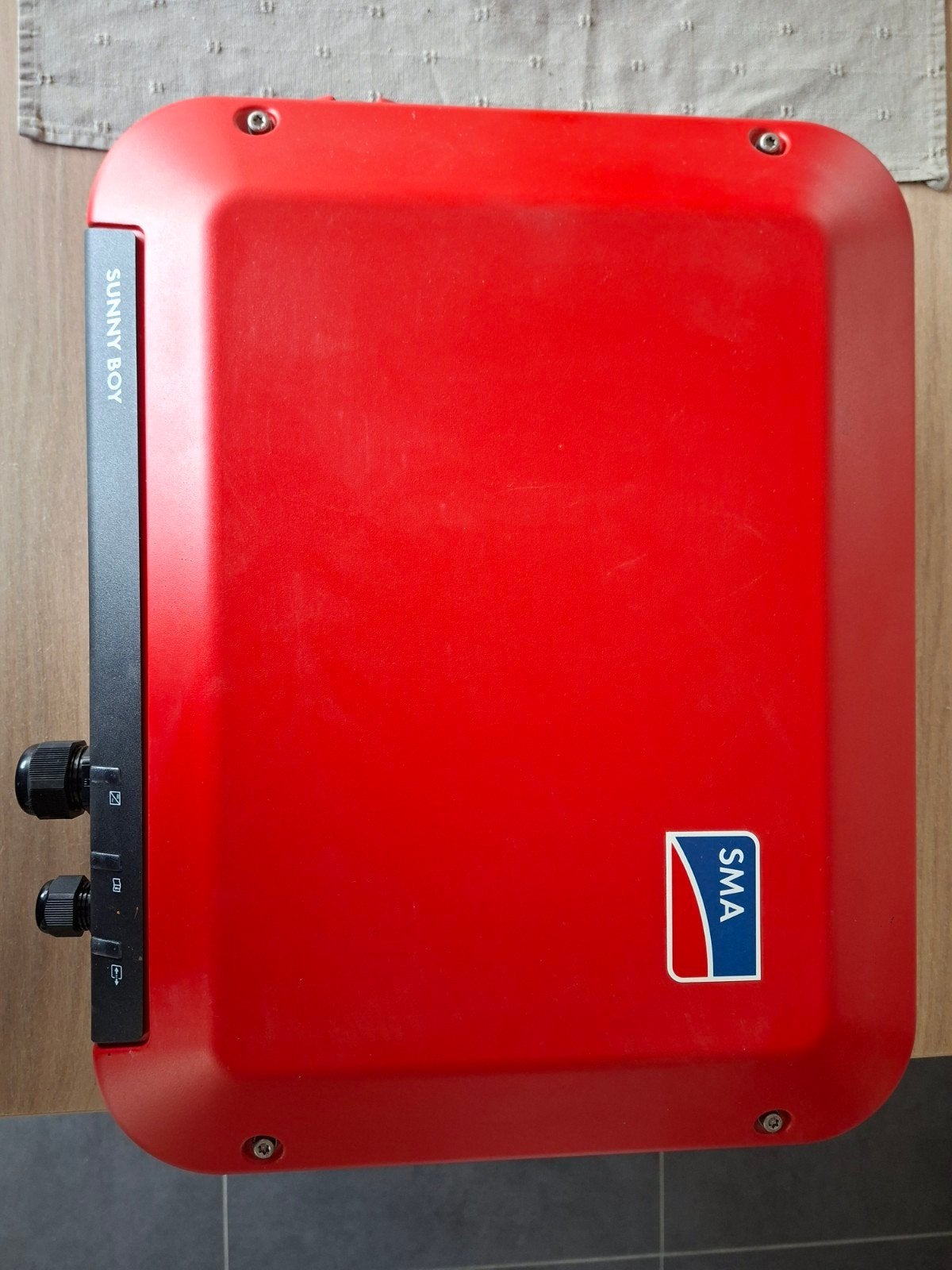 Omvormer zonnepanelen, Ophalen