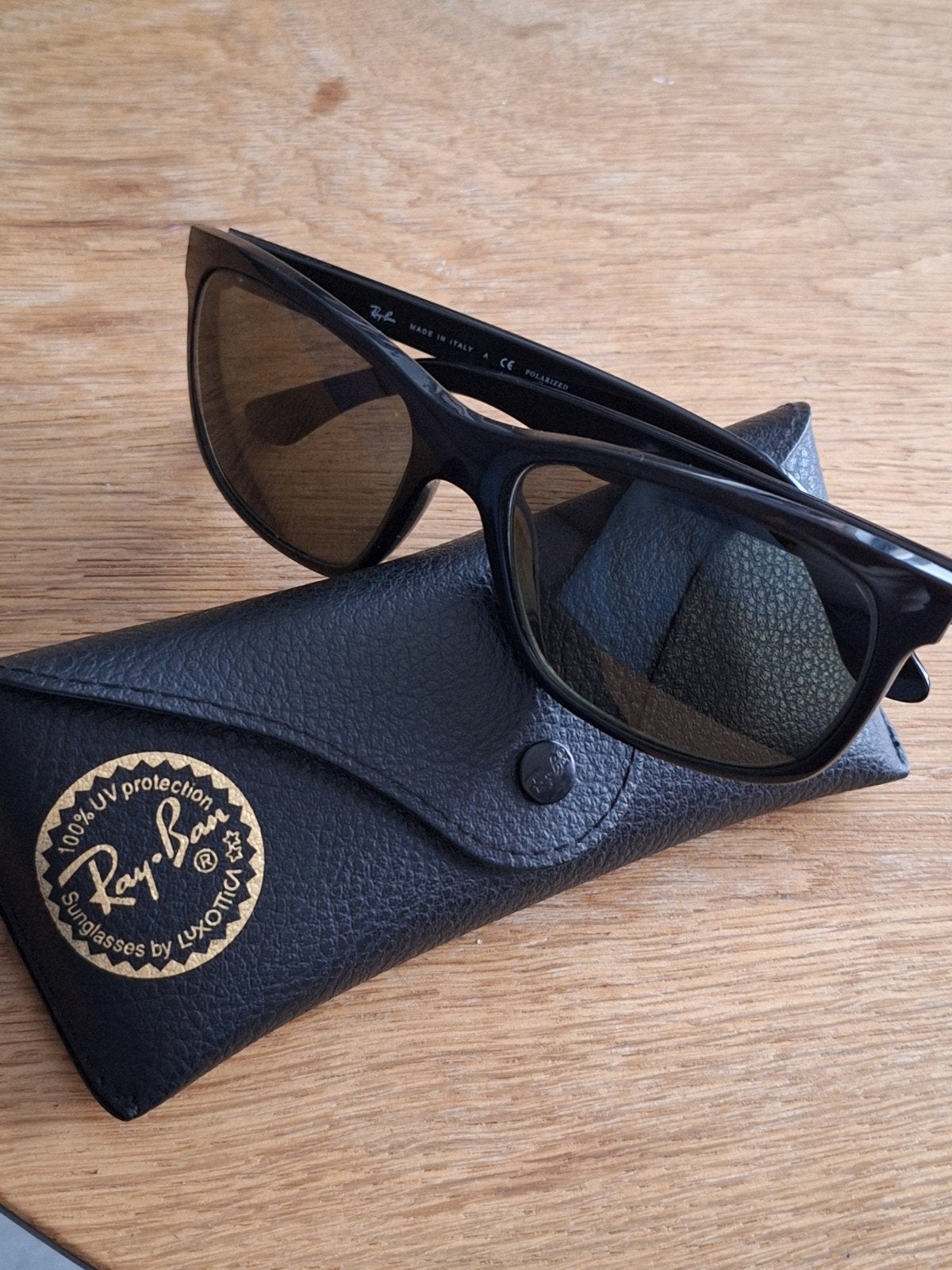 Lunettes de soleil Ray-Ban RB4181 601/9A polarisées - Origin, Enlèvement ou Envoi, Noir, Lunettes de soleil, Ray-Ban