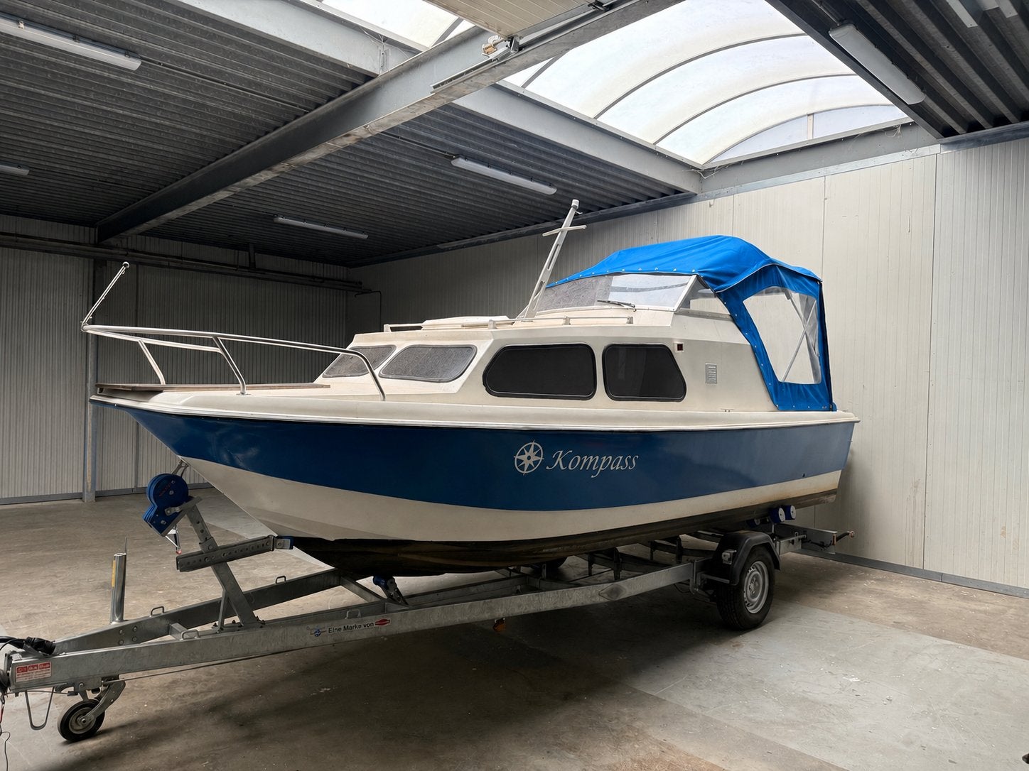 Mistral 680 Kajuitboot Motorboot Opknapper Schade, Watersport en Boten, Motorboten en Motorjachten, Zo goed als nieuw, Polyester