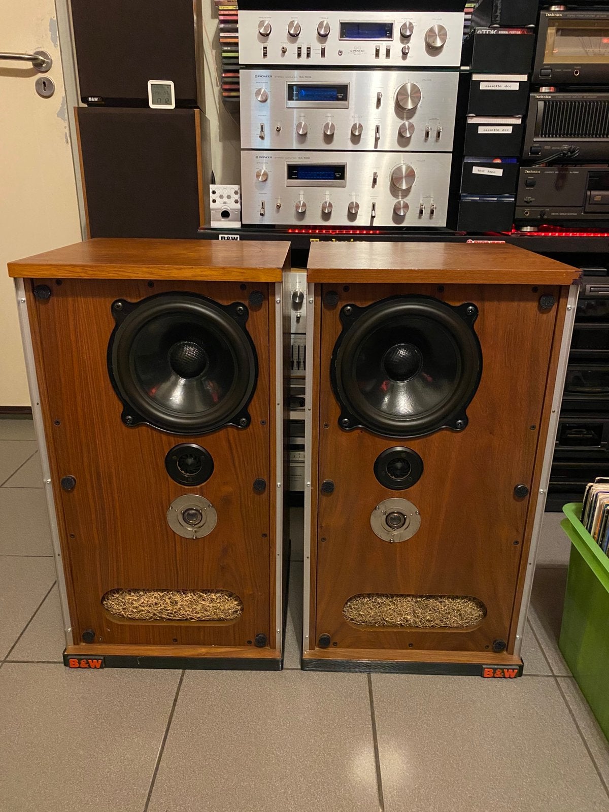 (B&W) DM2, Bass-reflex, Comme neuf, Enlèvement, Bowers & Wilkins (B&W)