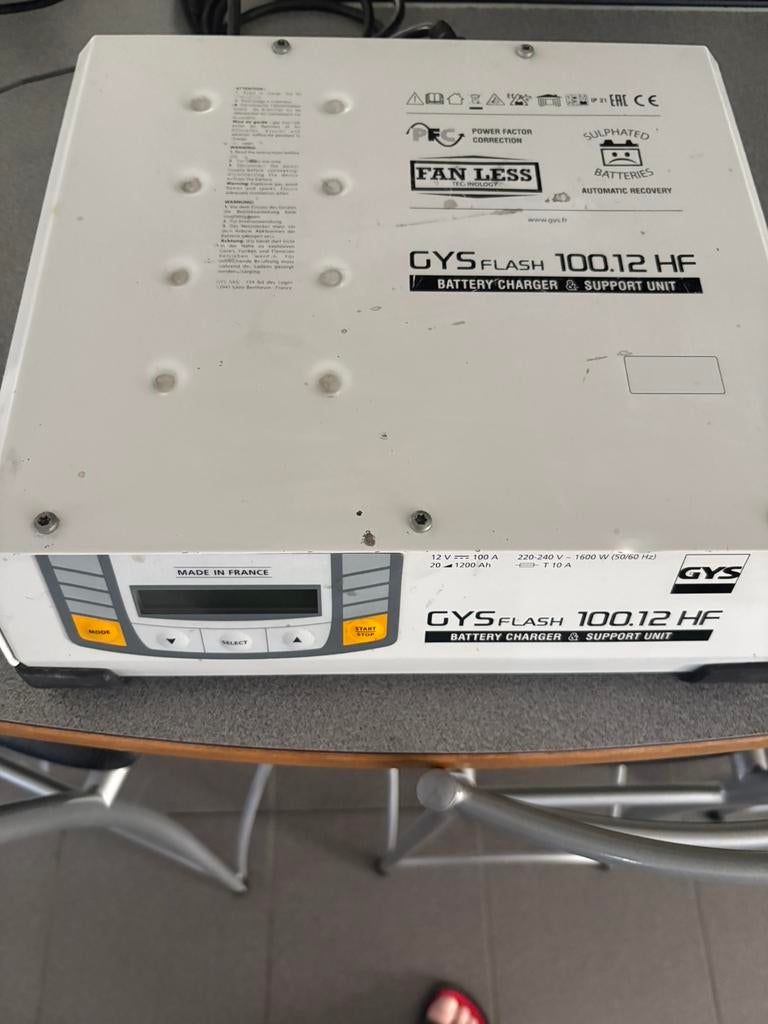 GYSFLASH 100.12 HF Acculader & Ondersteuningseenheid, Auto-onderdelen, Ophalen