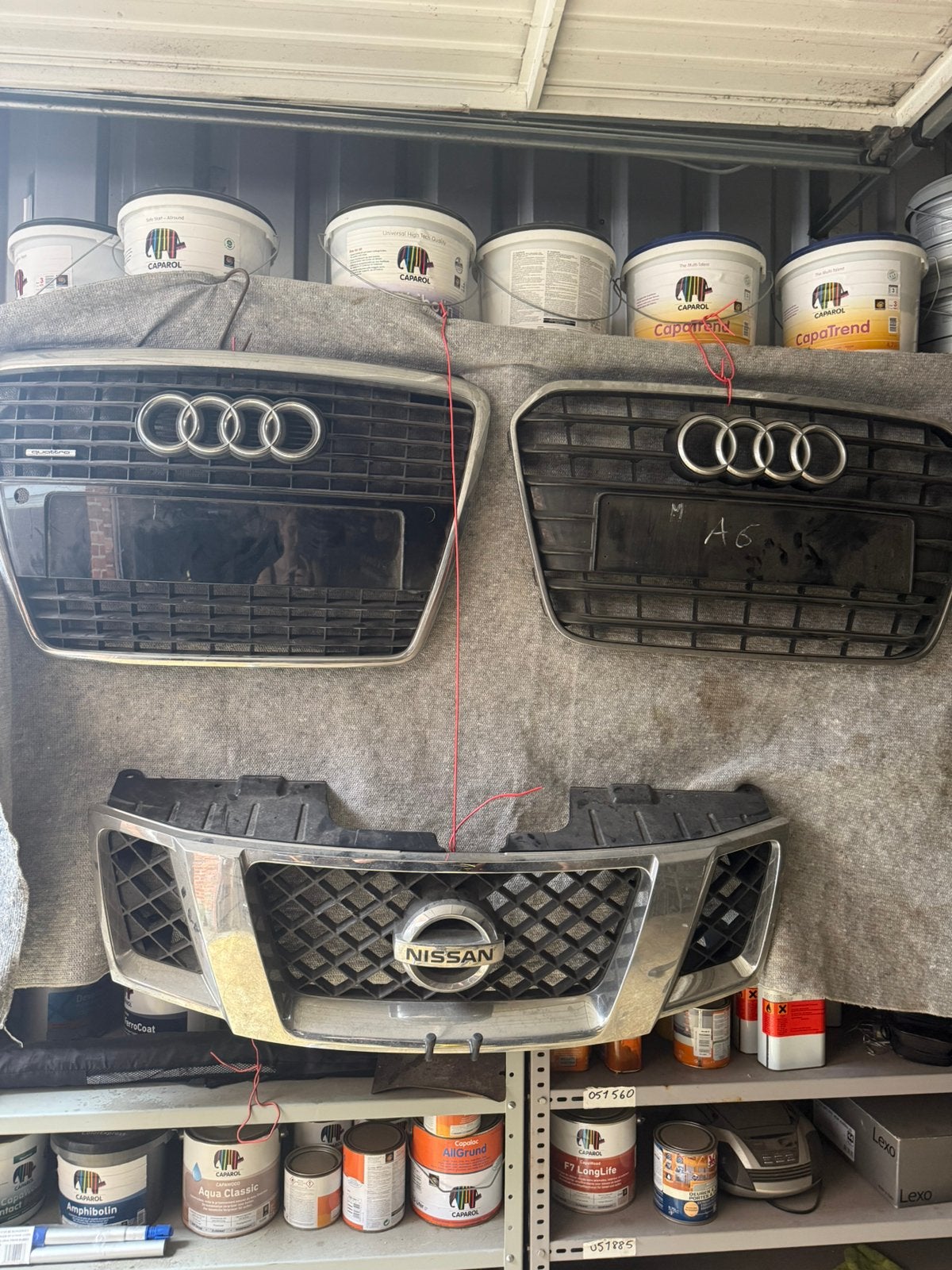 3 verschillende grills (nissan en audi), Enlèvement, Avant, Audi