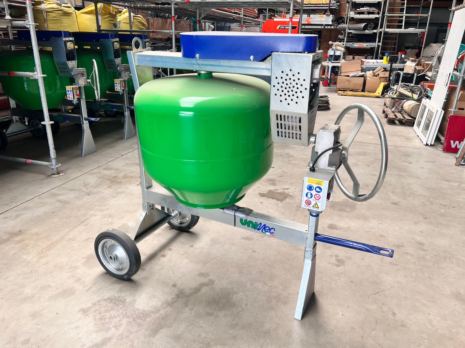 Betonmolens Unimec 320 L / 250 L, Ophalen, Nieuw