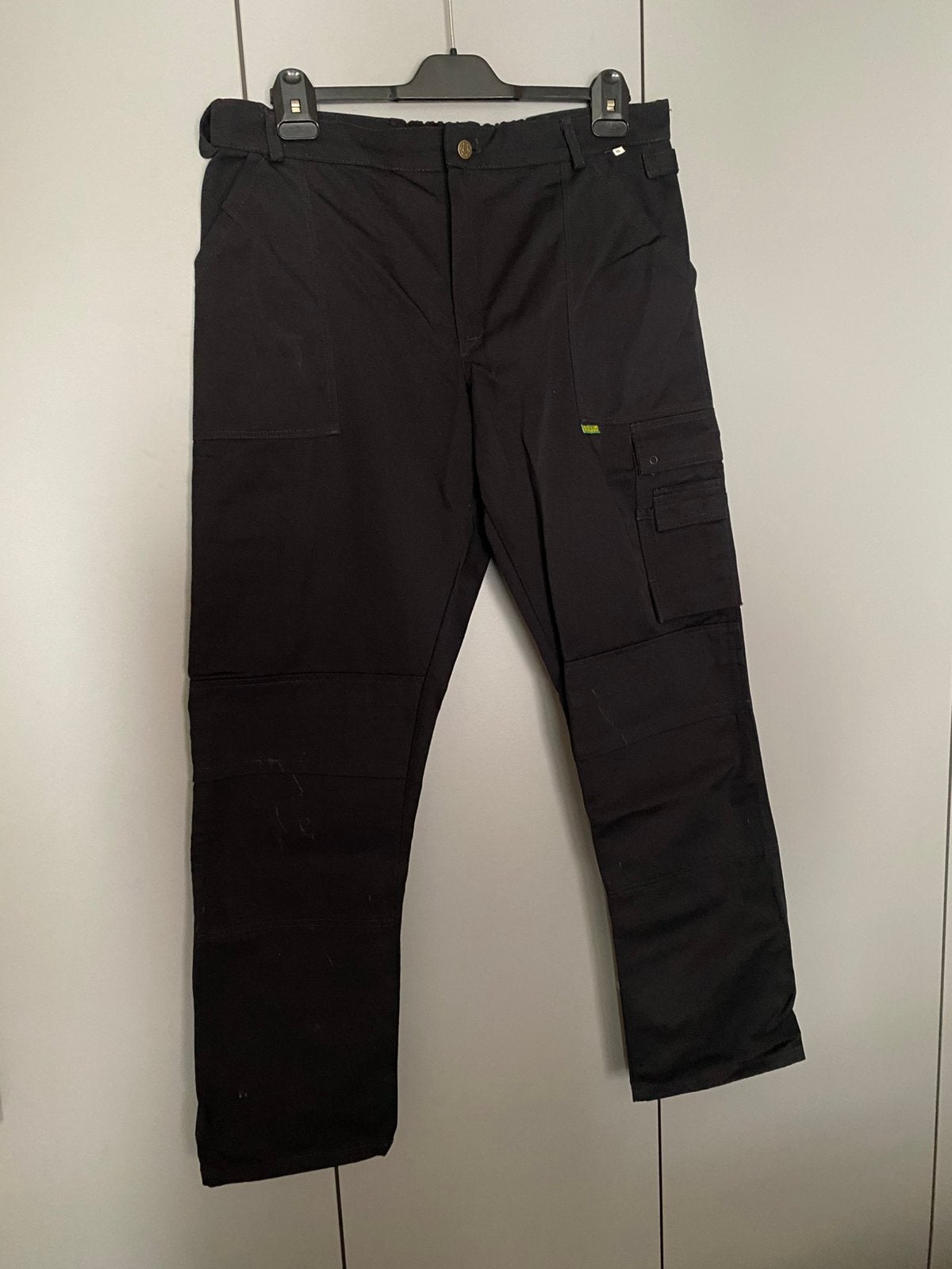 Zwarte Werkbroek SULIJO Maat 50, Ophalen, Zo goed als nieuw, Heren, Broek