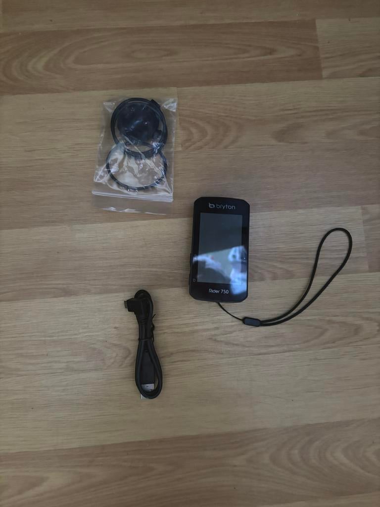 Bryton rider 750, Fietsen en Brommers, Ophalen of Verzenden, Zo goed als nieuw