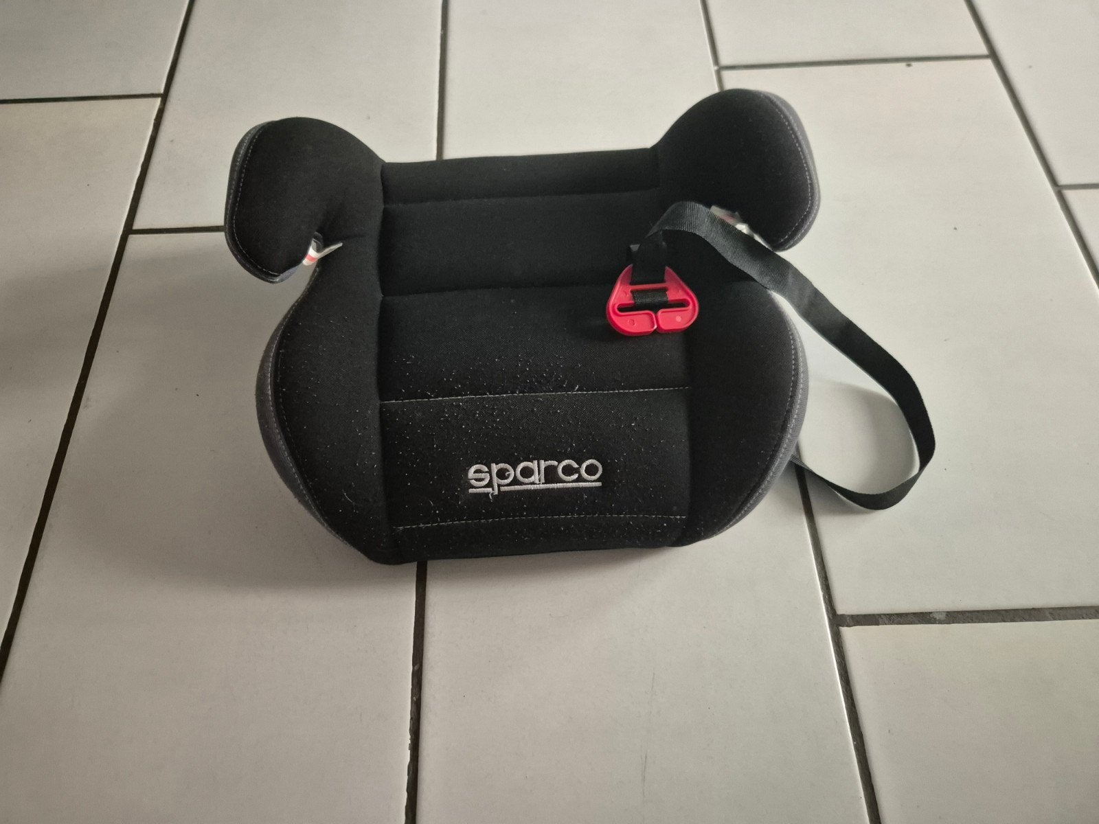 Rehausseur Sparco, Enlèvement