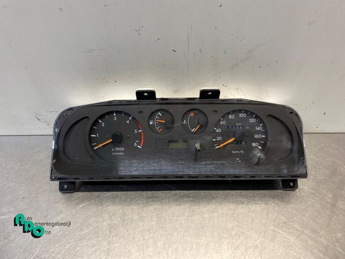 Instrumentenpaneel van een Nissan Terrano (Terrano II 93-), Gebruikt, -, -, Ophalen of Verzenden