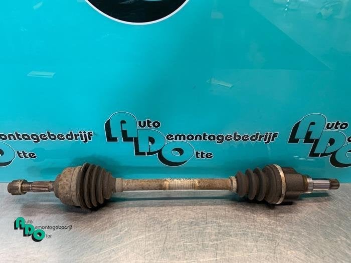 Arbre de transmission avant gauche d'un Citroen C3 (C3 02-), -, 3 mois de garantie, Utilisé, -