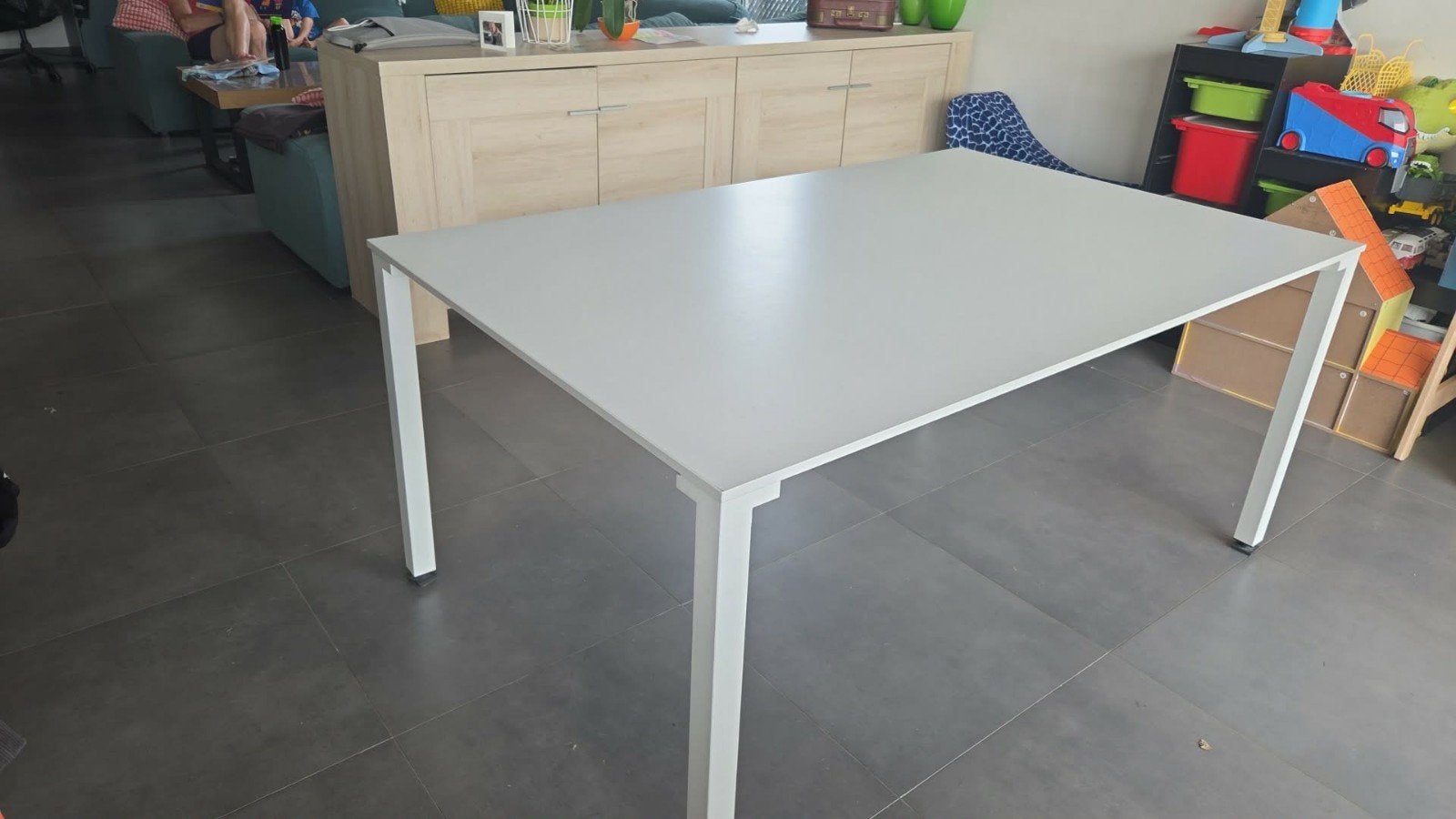 Table de cuisine couleur blanche, Maison & Meubles, Tables | Tables à manger, Enlèvement