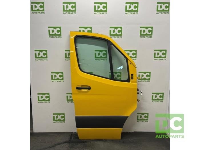 Portière 2portes droite d'un Mercedes Sprinter (1212), Utilisé, Porte, -, -