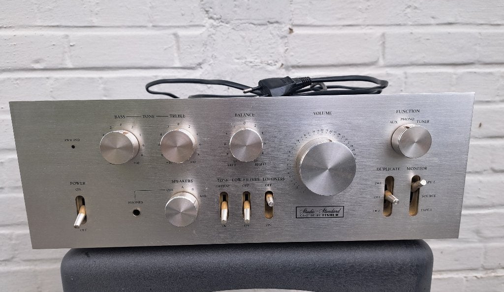 Ampli vintage Fisher CA-2110E, TV, Hi-fi & Vidéo, Amplificateurs & Ampli-syntoniseurs, Autres marques, Enlèvement ou Envoi, 60 à 120 watts