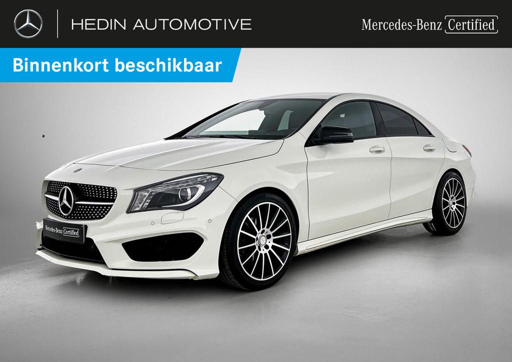 Mercedes-Benz CLA-klasse 180 D Coupé AMG Line Night Pack |, Auto's, Stof, Gebruikt, Euro 6, Wit