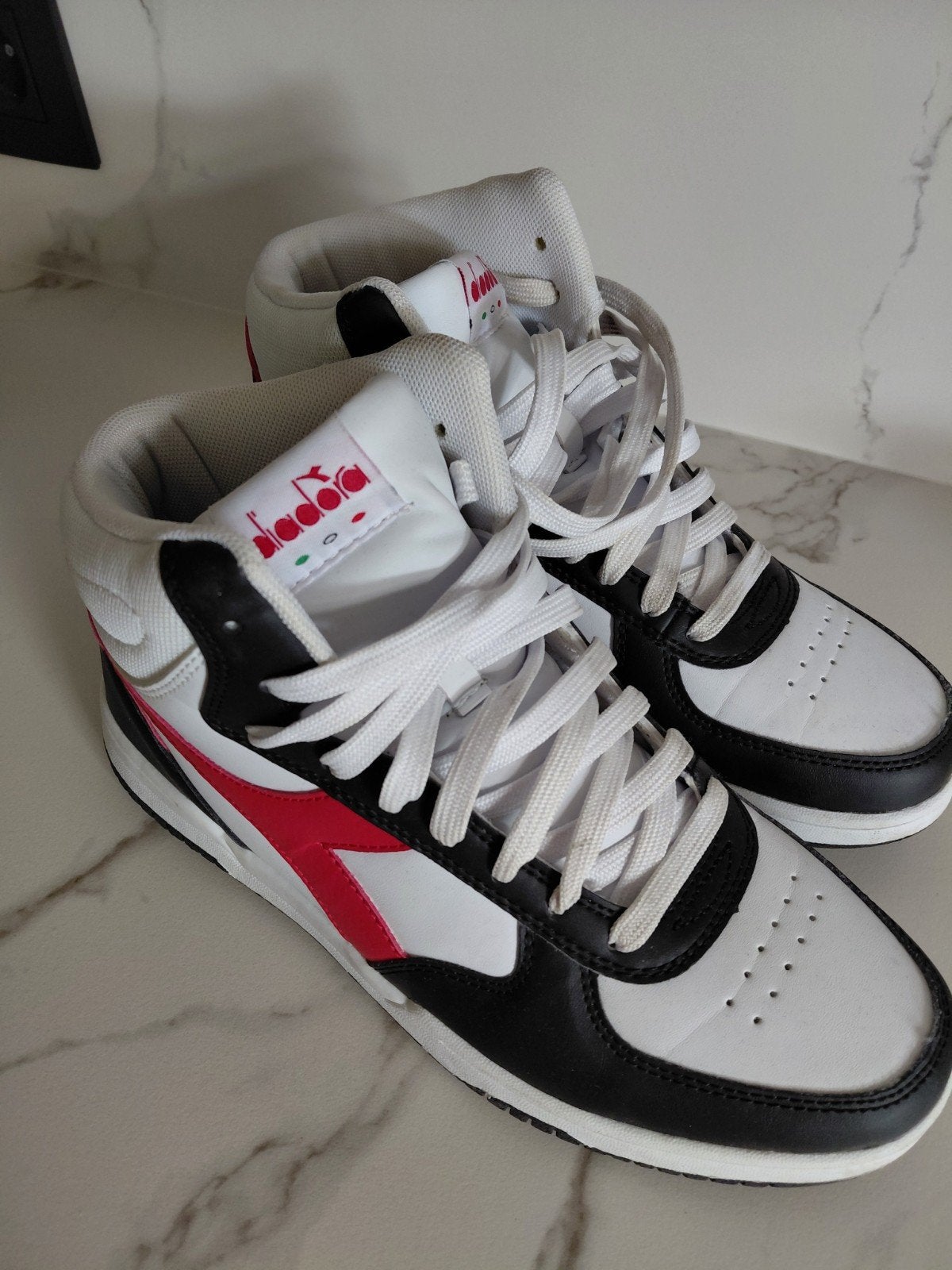 Diadora sneakers, Ophalen of Verzenden, Sneakers