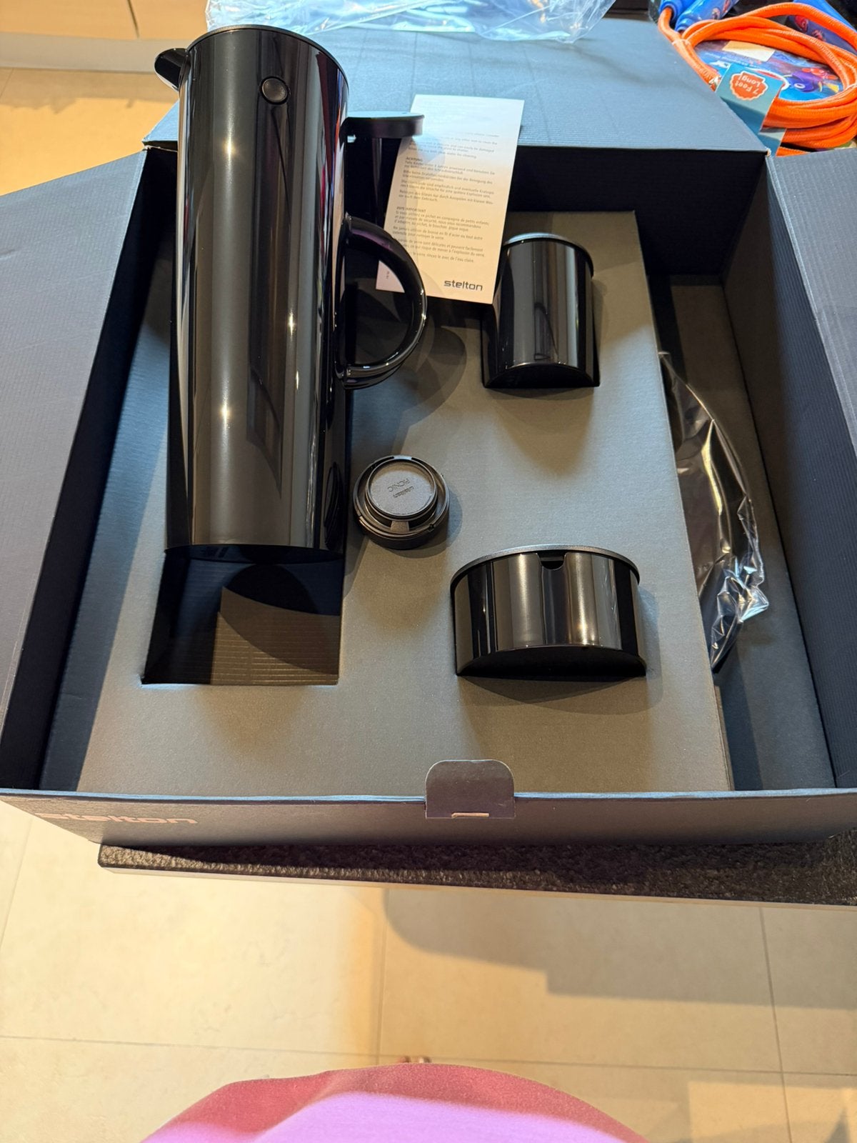 Stelton set - NIEUW!, Huis en Inrichting, Keuken | Servies, Ophalen of Verzenden, Zo goed als nieuw, Kan