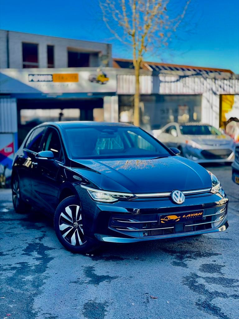 Volkswagen Golf 1.5 eHybrid OPF DSG Goal, Auto's, Stof, 1498 cc, Bedrijf, Grijs